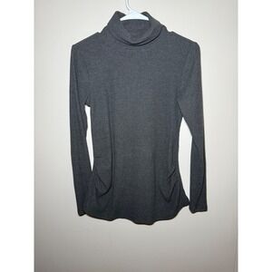 Old Navy Maternity Medium Gray Turtleneck Long Sleeve Shirt